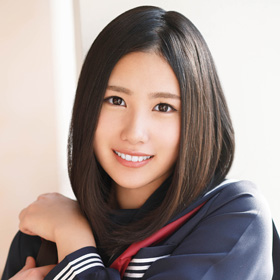秋元ひなの