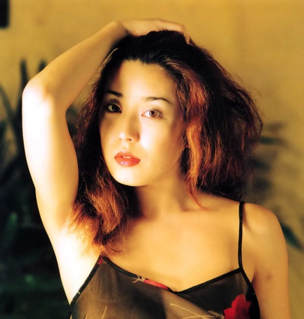 藤崎彩花