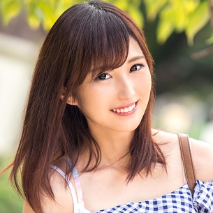 若月まりあ