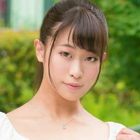 奈古栞里