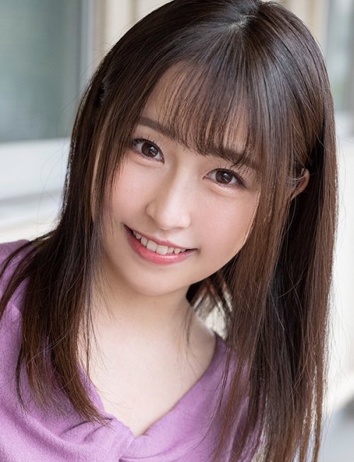 成田つむぎ