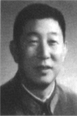 奕为伦
