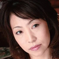 相田ゆりあ
