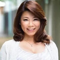 三村香織