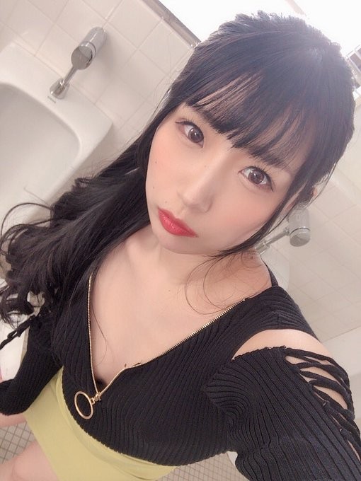 あずみひな