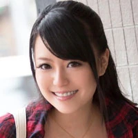 雛形こころ