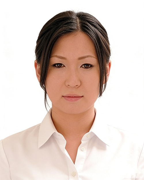 柏原ふみえ