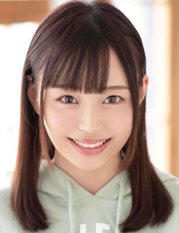 唯奈みつき