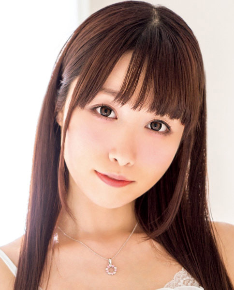 美月まい