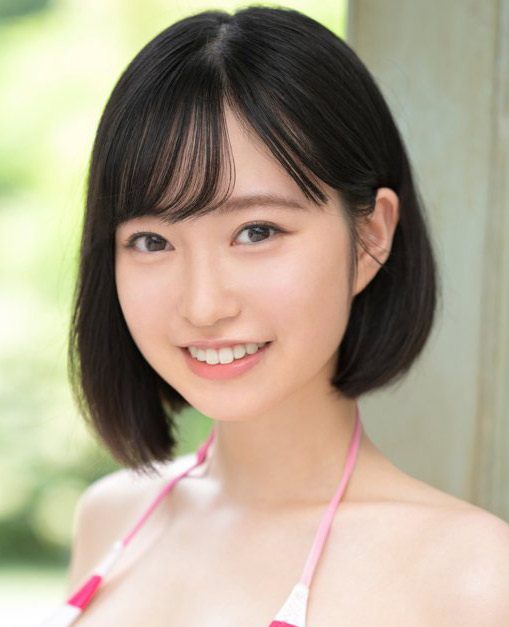 小栗みゆ