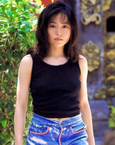 三田友穂