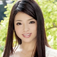 友田佳穂