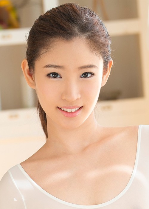篠宮玲奈