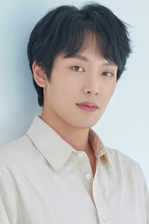 李基泽