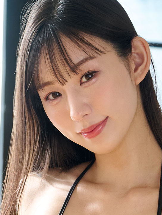 日高ゆあ