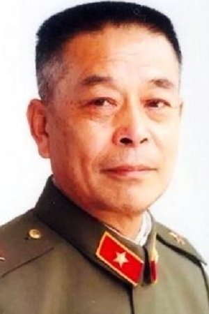 李久芳
