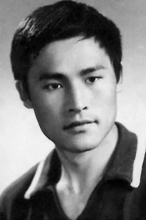 王春英