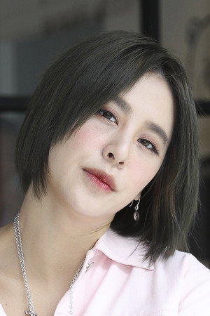 黄小柔