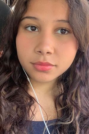Thais Costa Buqui