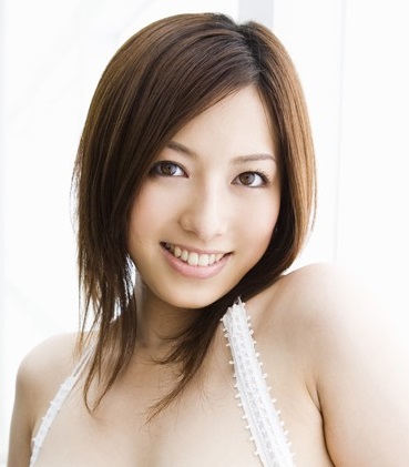 花井メイサ