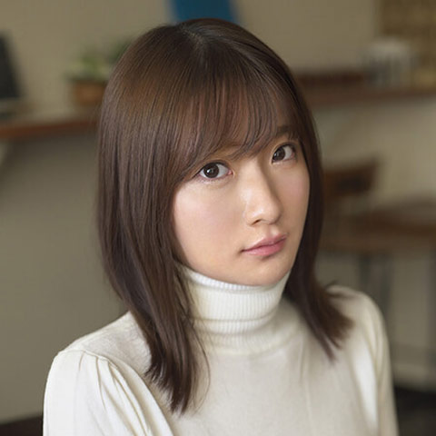 鷲尾めい