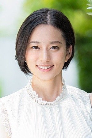 平井栞奈