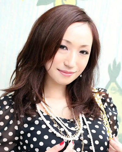 若菜あゆみ