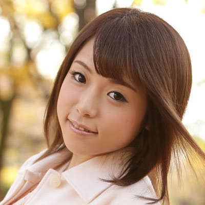 並木あゆ