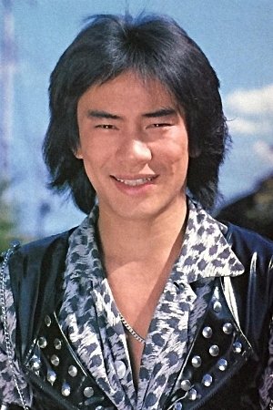 黒崎辉