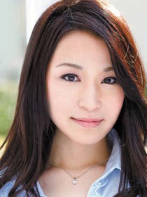 百花エミリ