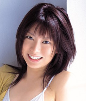 前乃さとみ