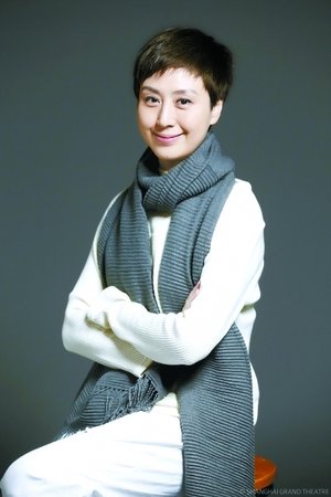 史依弘