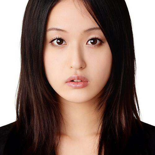 若菜亜衣