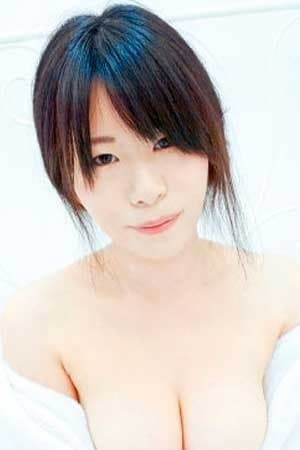 望月玲奈