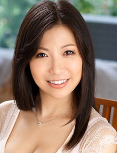 上野菜穂
