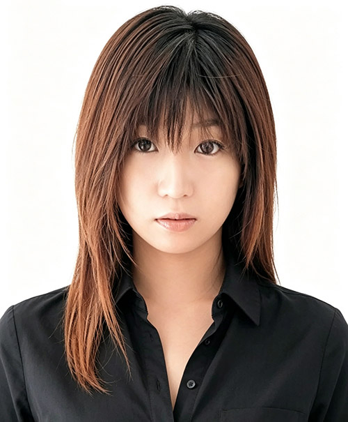 葉月奈穂